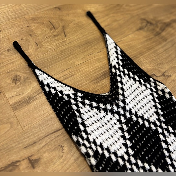 Billy J Easy Street Crochet Maxi Dress – Black Plaid (M/L) - Picture 4 of 7